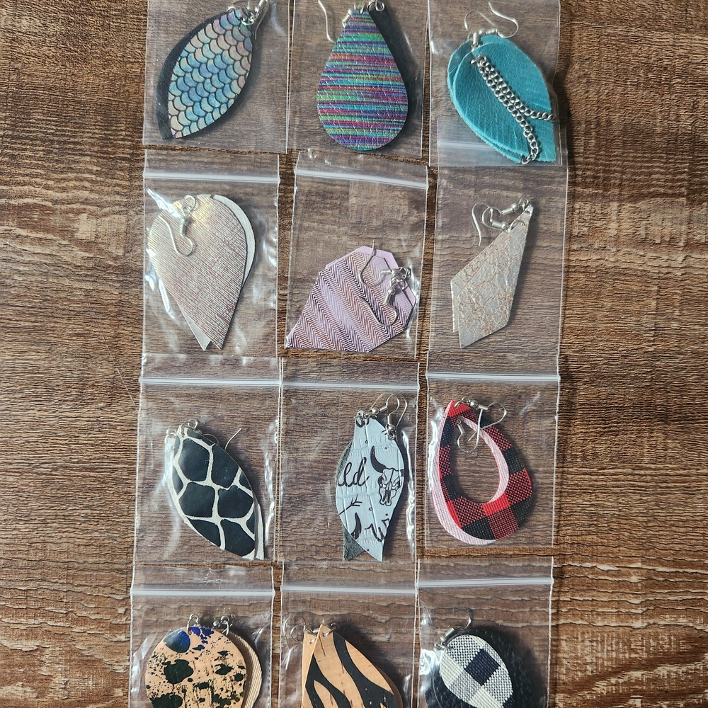 Assorted Teardrop Earrings Set